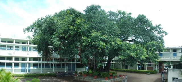 D. R. Mane Mahavidyalaya Kolhapur Campus photo 18